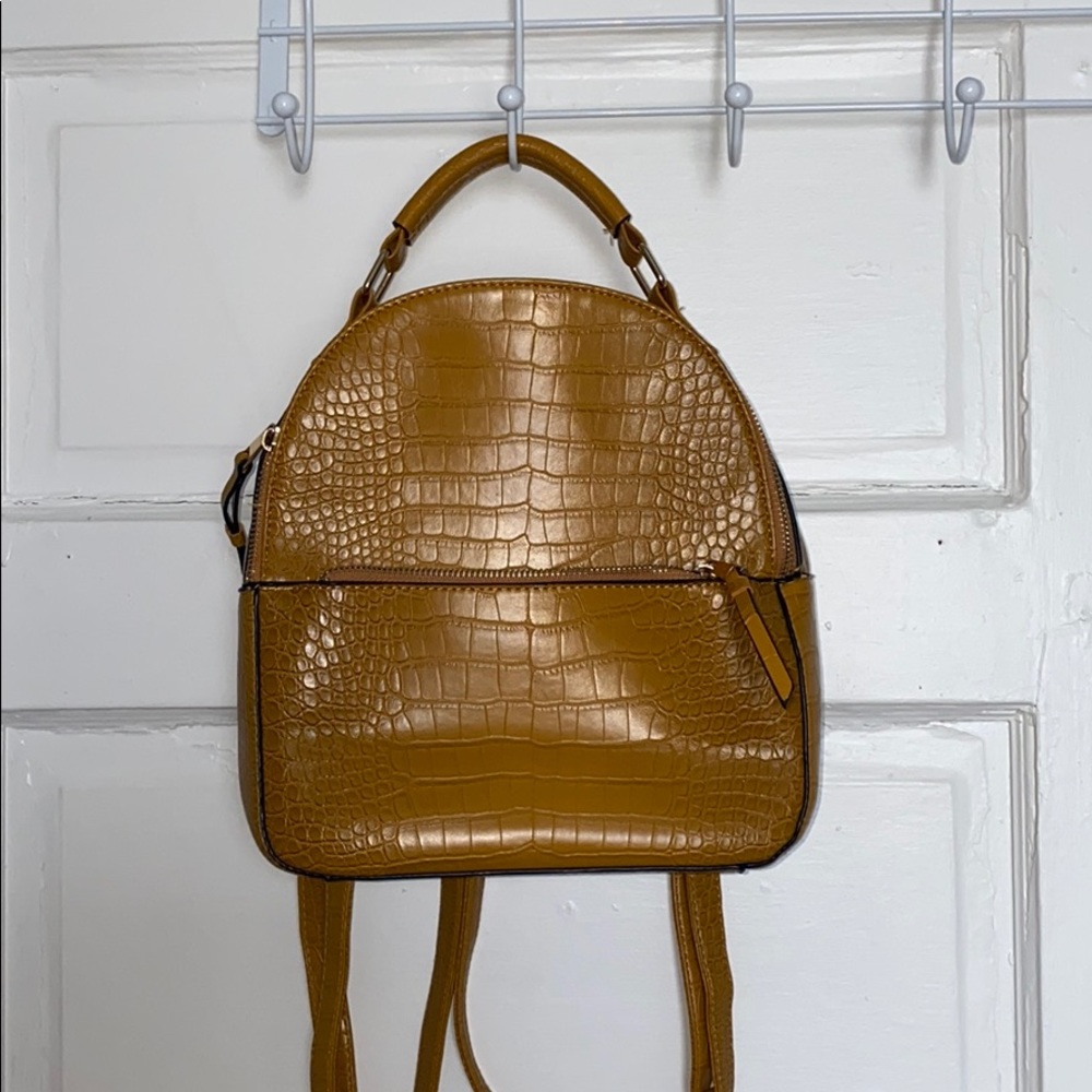 Yellow summertime backpack